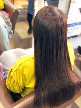 トゥエンティーフォー(24) プルエクステでつくる最新ツヤ髪