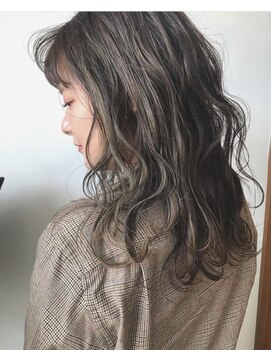 ヘアー バトン(hair vaton) カーキベージュ