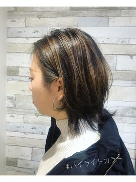 ヘアーアンドメイク ヒューラ 立川店(HAIR&MAKE hurra) ウルフ×ハイライトカラー