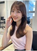 甘めくびれミディ 韓国ヘア ツヤカラー ラベンダークレージュ