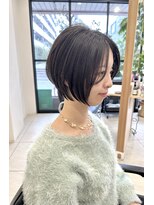 リラ(Lila)&nbsp;20代/30代/40代/50代/ショートボブ/サイドシルエット
