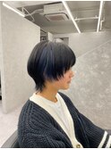 ウルフカット　ショートウルフ　インナーカラー　インナーブルー