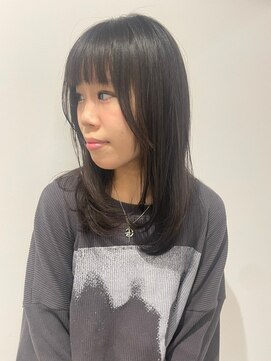 キャパ セントラル 天神 大名店(CAPA central) レイヤーカット　顔周りレイヤー　似合わせカット