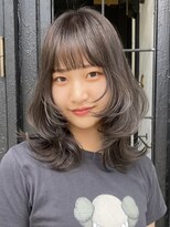 カムジーヘッドカミノウラ(COMEGHEAD KAMINOURA)&nbsp;顔まわりレイヤーカットくびれミディ韓国レイヤーショート三鷹