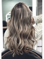 ジーディーエス(GDS)&nbsp;ラテハイライト