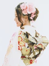 美容室モガ(MOGA)