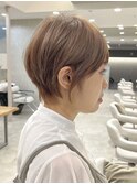 えりすっきりショートボブ