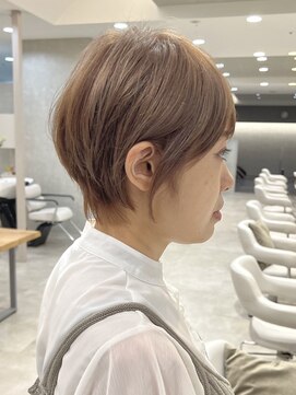 ヴィサージュアクト(VISAGE a.c.t) えりすっきりショートボブ