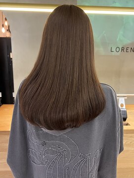 ローレン(LOREN) イメチェン/ホワイトブロンド/外ハネボブ/ワイドバング/栄/久屋