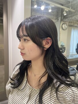 エレナ バイ アルテフィーチェ(elena by artefice) ふんわりお顔周りカット