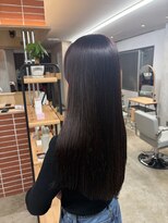 モコヘアーフロール(MOCO hair flor)&nbsp;赤みを抑えた透明感ショコラブラウンストレート