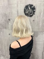 ヘアーメイク フィール ルア(FEEL Lua)&nbsp;ブロンドボブ