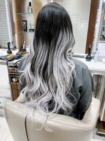 ピークアブー アヴェダ ギンザシックス(PEEK-A-BOO AVEDA GINZASIX)&nbsp;【ロングレイヤー】レイヤーカット　海外レイヤー　◆
