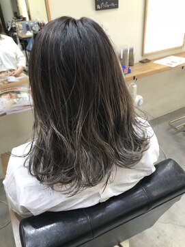 レナンダ (Reanda) バレイヤージュ