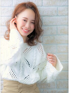 ソア 武蔵小杉(SOAR) 無造作黒髪伸ばしかけラフヴェールウェーブの小顔フェザーロング