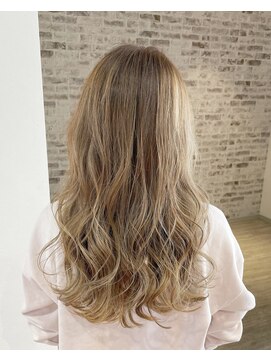 ヴェール(Veil) ハニーベージュ