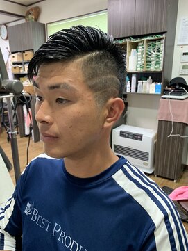 ちどり アシメー刈り上げ