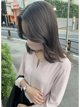 ムク 新宿(muc) 赤み消しオリーブグレージュ×ナチュラル韓国ミディアム／新宿