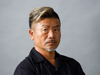 バーバーバー 千葉(BARBER-BAR)の写真/ト-タルケアでデキる男の身嗜み。顔の印象を左右する眉・髭のお手入れはバーバーにお任せ【千葉駅徒歩5分】