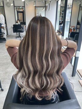 ラフ 難波店(LAFF) #黒髪#ボブルフ#ネビージュ#小顔#ワンレン