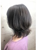 ミディアムレイヤースタイル