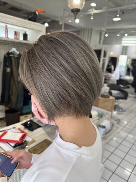 インパークス 西新井店(INPARKS) ショートボブ/ハイトーン/シャドールーツ