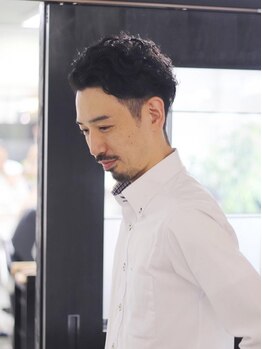 レプル(rEpLE)の写真/ビジネスシーンだけでなく、プライベートも格好良く決まる！男性も通いやすい居心地の良いサロンです。