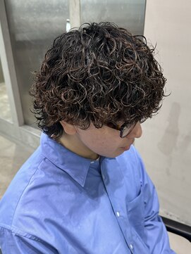 レタッチ バイ フィフス 天神大名(RETOUCH by fifth) 波巻きスパイラルパーマツイストパーママッシュメンズパーマ束感