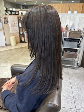 ヘアールーム プリズム(Hair room Prism) フェイスレイヤーロング