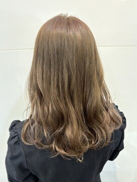 ムーア(MUA) ブリーチなし×くすみミルクベージュ