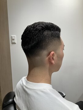 プーロ(Pu-ro) スキンフェード×濡れパン