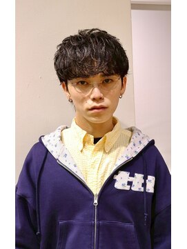 ネイビー(NAVY) 抜け感で魅せる、黒髪ショート