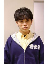 ネイビー(NAVY) 抜け感で魅せる、黒髪ショート