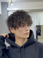 アイトーキョー 渋谷(AI TOKYO)&nbsp;波巻きツイストシャドウパーマ×ラウンドマッシュ