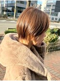 ココアベージュ艶感コンパクトショート
