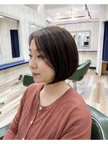 ルートヘア 辻堂店 40代50代大人可愛い前下がりショートボブ小顔ダークブラウン