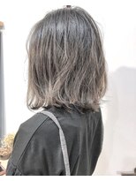 ヘアーアンドアトリエ マール(Hair&Atelier Marl)&nbsp;【Marl黒染め落とし】グレージュのグラデーションカラー♪
