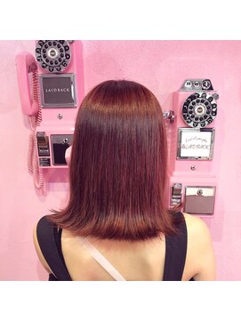 レイドバック(LAID BACK) 【代官山LAIDBACK】フレンチピンクオレンジのモード外ハネボブ