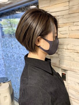 ミッシェル アフロート(michelle afloat) ◇大人クールな前下がりショートボブ◇20代.30代.40代.50代.目黒