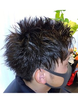 リトイール(Rete-Lu) ツーブロック刈り上げアップバングショート