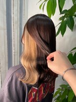 アン(Hair make un)&nbsp;【ミルクティーインナーカラー】