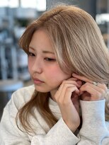 ニュート(Neut )&nbsp;ケアブリーチダブルカラーミルクティーベージュ顔周りレイヤー