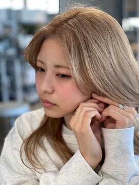 ニュート(Neut ) ケアブリーチダブルカラーミルクティーベージュ顔周りレイヤー