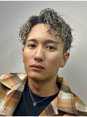 ツーブロスパイキーショート