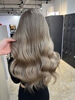 メリー オオサカ(Merly Osaka)&nbsp;ホワイトベージュ