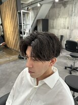 ビカムメンズヘアー 栄店(become men's hair)&nbsp;センターパート緩めツイストスパイラル/名古屋/栄/メンズパーマ