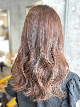 アヤラグランスパ 船橋店(AyaLA GRAN SPA) 【黒田 愛梨】 ナチュラルブラウンベージュ