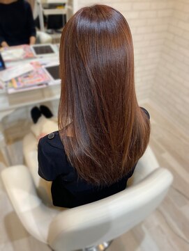 マーリャヘアー(mallia hair) レイヤースタイルレイヤーカットロングレイヤー小顔スタイル