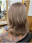 << 担当 : AYAKA >> ミルクティーベージュ