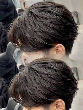 オーバル バイ アピッシュ(OVARL by apish) パーマ落とし/縮毛矯正/曲がる縮毛矯正/リセットパーマ/原宿駅